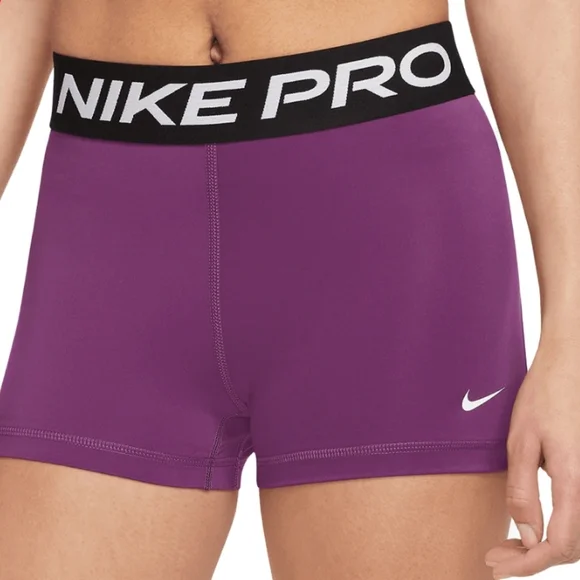 Nike Pro
